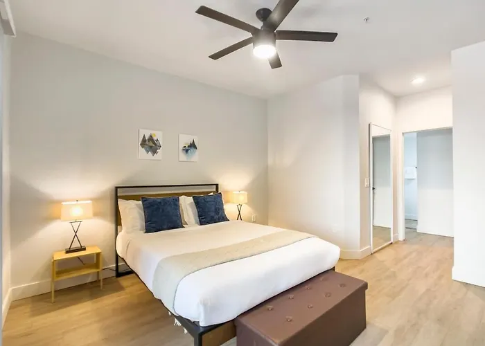 2br Kierland Commons Golf Oasis By Cozysuites! Scottsdale