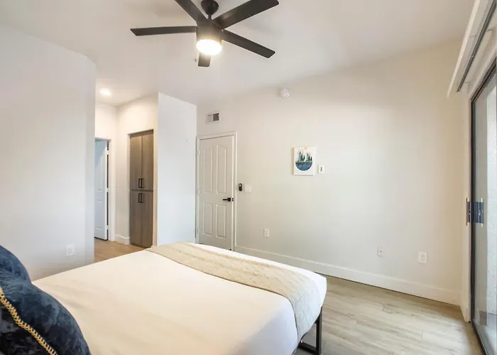 2br Kierland Commons Golf Oasis By Cozysuites! Scottsdale