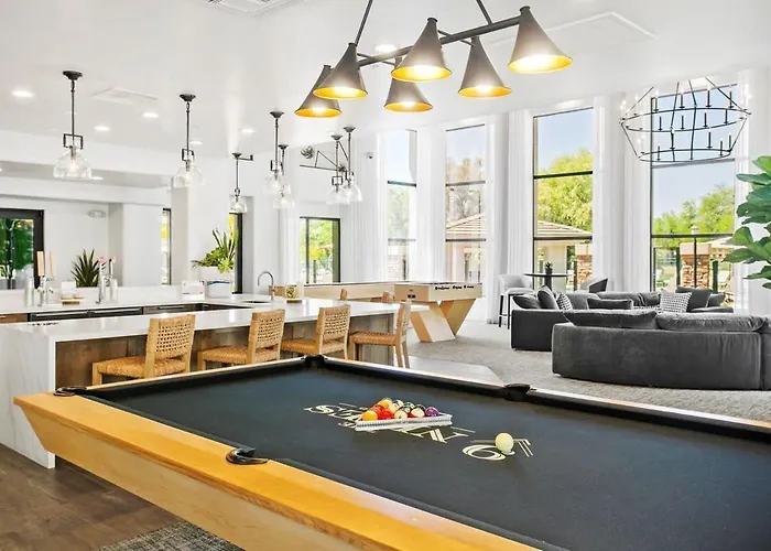 2br Kierland Commons Golf Oasis By Cozysuites! Apartment