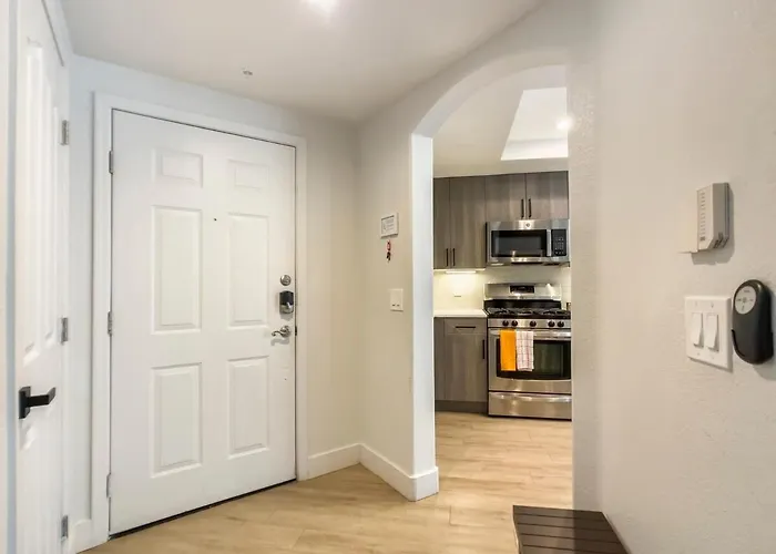 2br Kierland Commons Golf Oasis By Cozysuites! Scottsdale
