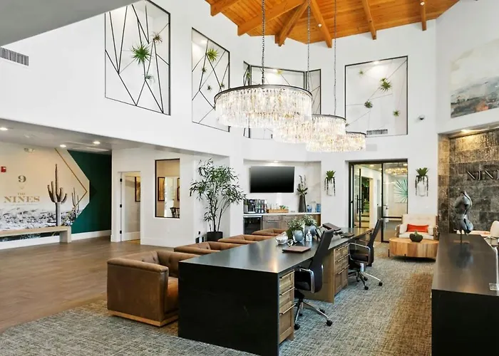 2br Kierland Commons Golf Oasis By Cozysuites!